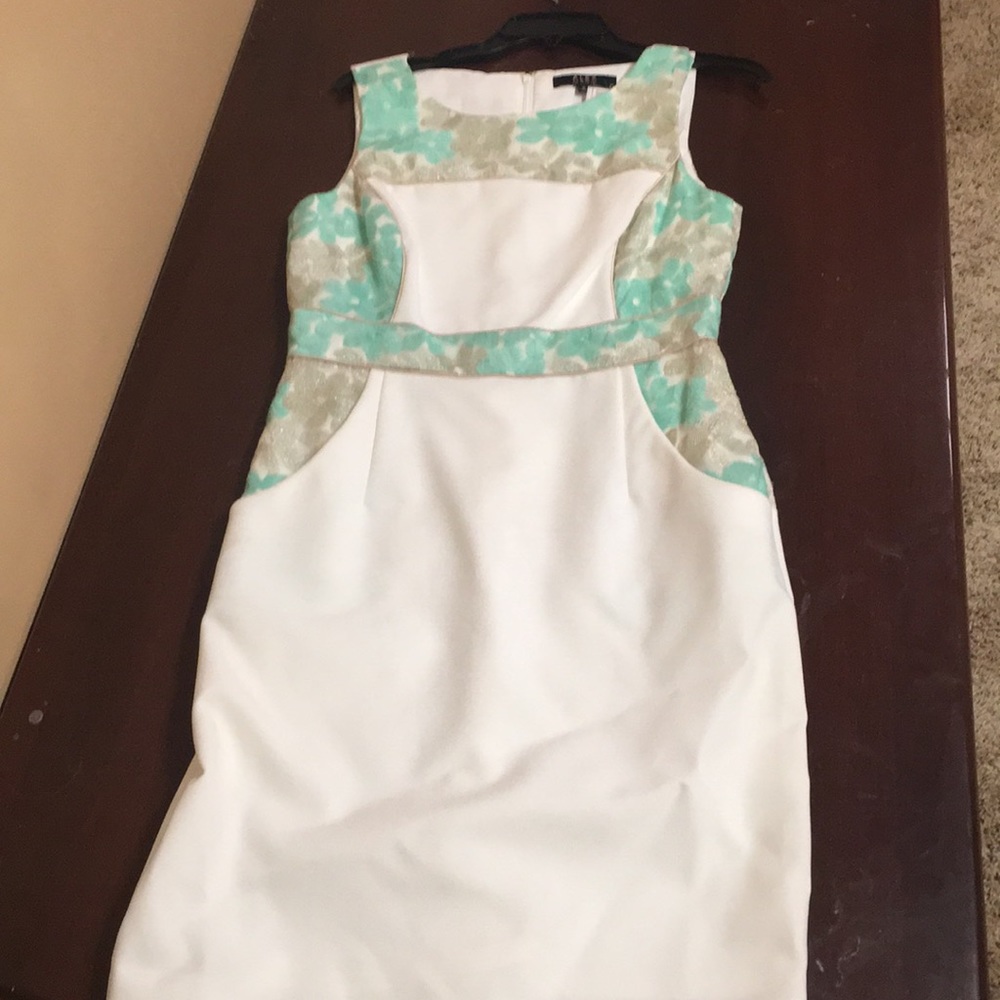 Never been used cocktail dress